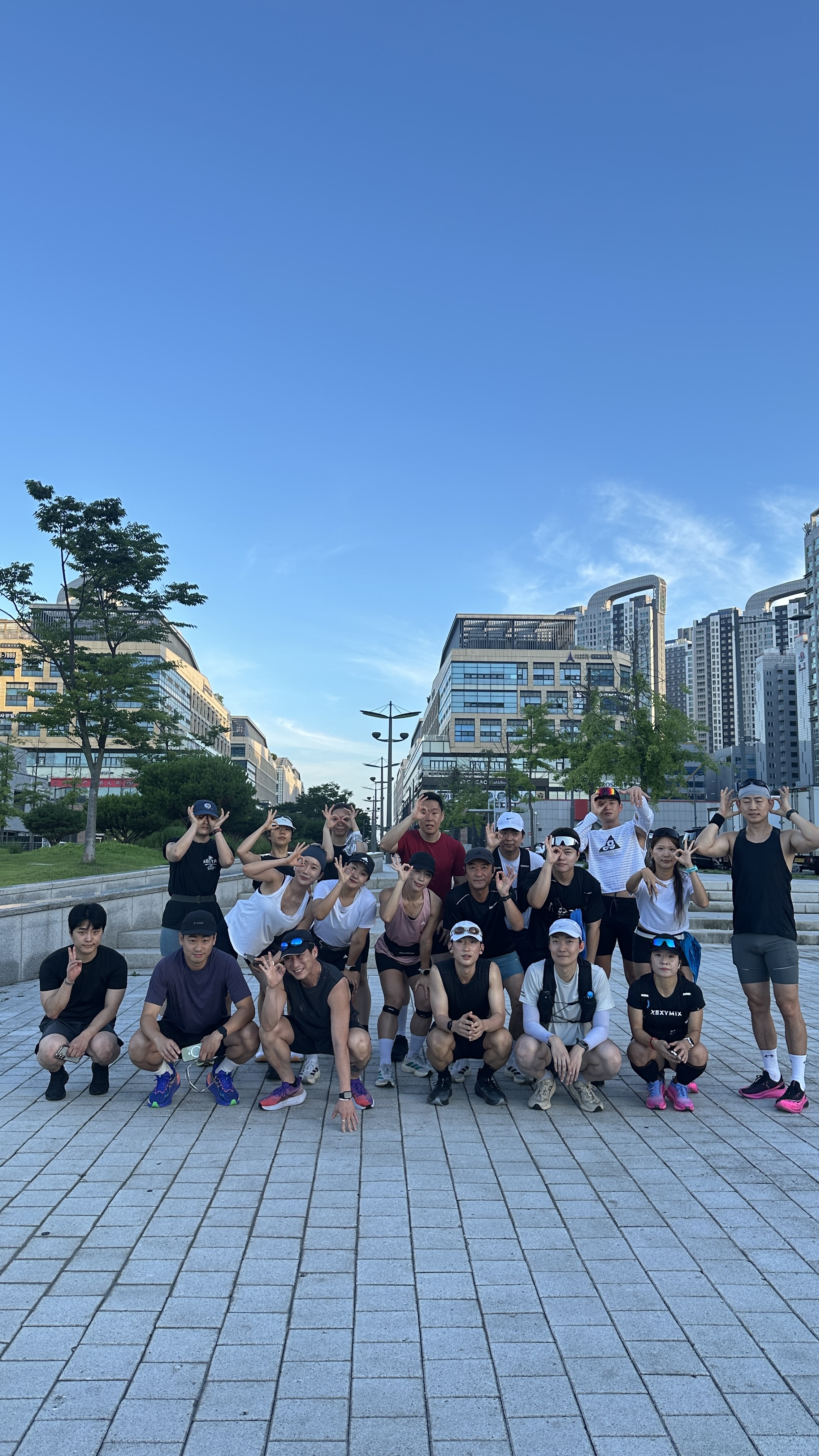 원무브 러닝팀 단체 사진
